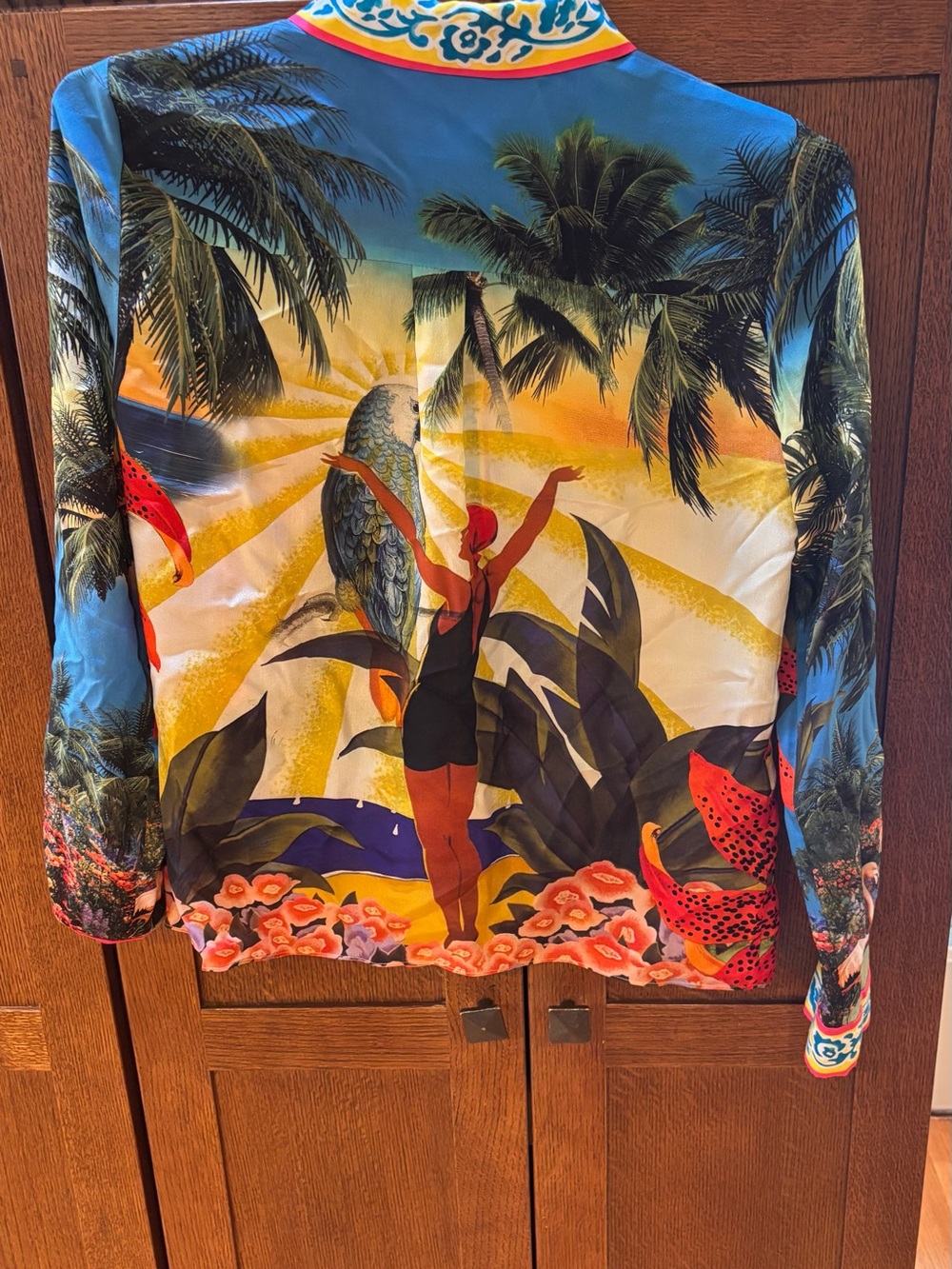 Tropical Paradise Island Dreams Willa Placket Button-Up Blouse in Multicolor - Picture 3 of 4
